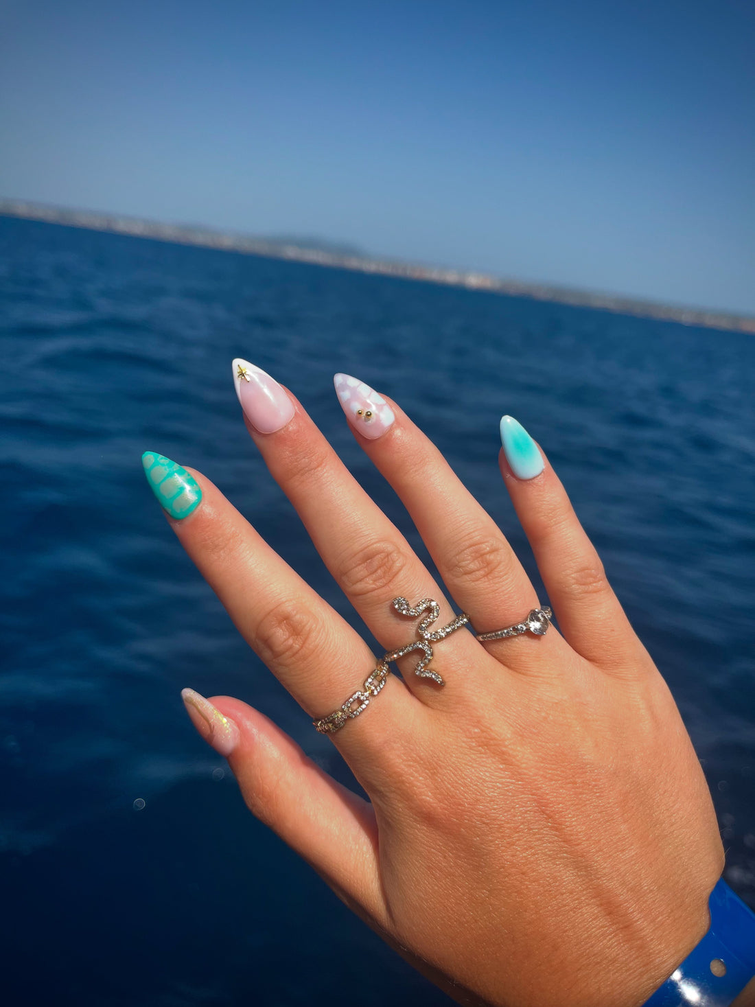 💅 5 astuces incontournables pour prendre soin de ses Press-on Nails ✨